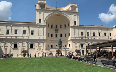 Il Cortile del Belvedere in Vaticano