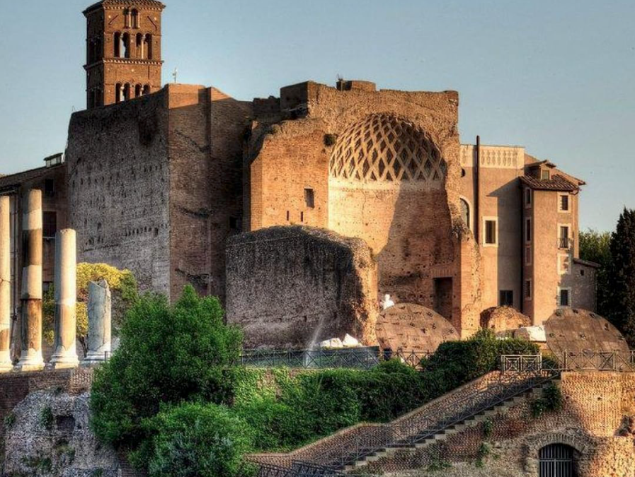 La Domus Aurea a Roma , descrizione e info utili su come visitarla!